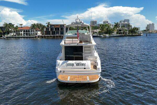 Sea Ray 540 Cockpit Motor Yacht Yacht For Sale