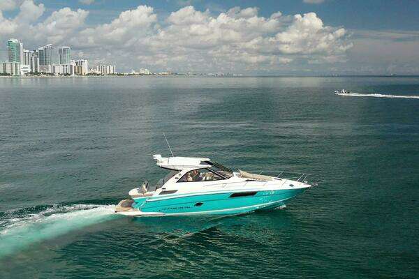 35-ft-Regal-2018-Sport Coupe- Fort Lauderdale  Florida United States  yacht for sale