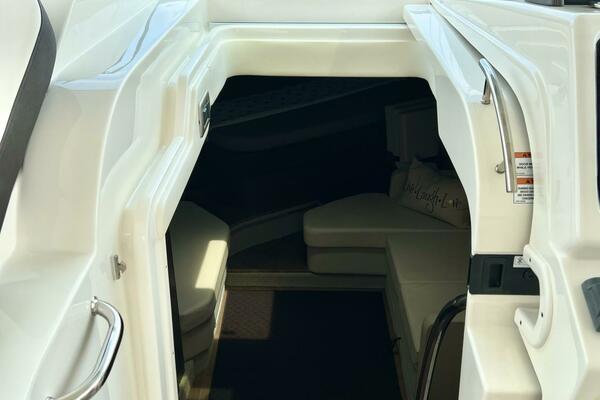 35ft Sea Ray Yacht For Sale