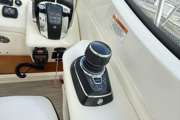 35ft Sea Ray Yacht For Sale