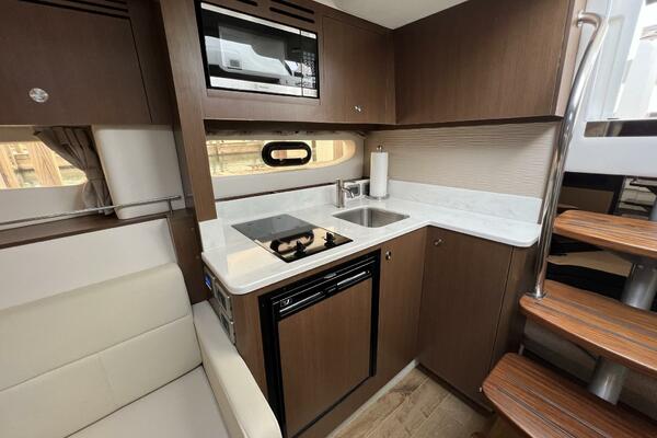 35ft Sea Ray Yacht For Sale