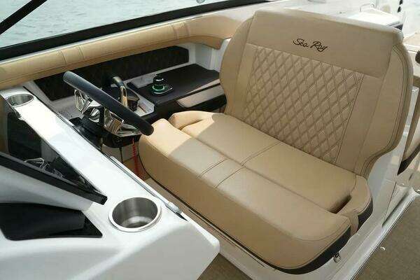 2023 Sea Ray 31