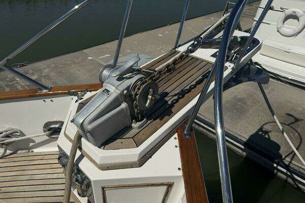 Grand Banks 46 Europa Yacht For Sale