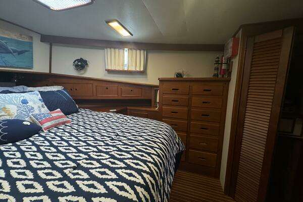 Grand Banks 46 Europa Yacht For Sale