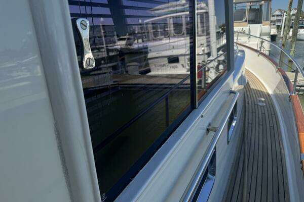 Grand Banks 46 Europa Yacht For Sale