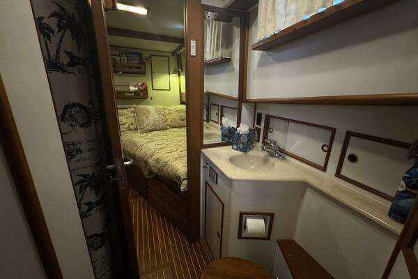 Grand Banks 46 Europa Yacht For Sale