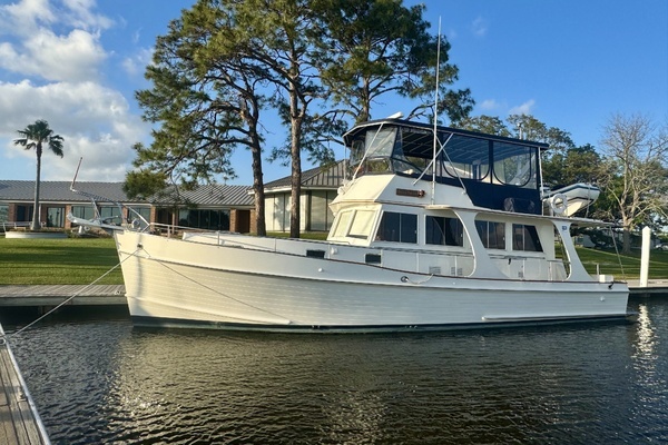 1997 Grand Banks 46