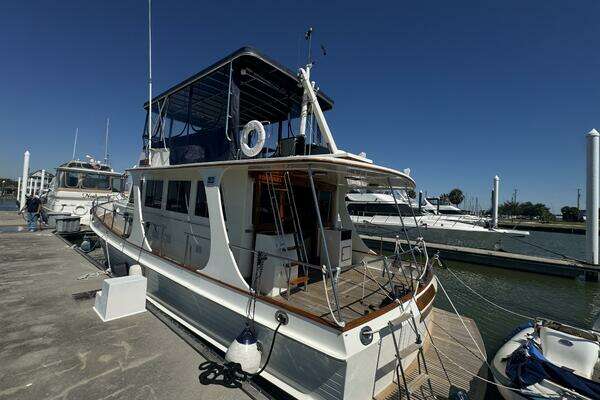 Grand Banks 46 Europa Yacht For Sale
