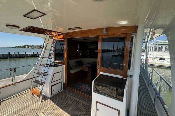 Grand Banks 46 Europa Yacht For Sale