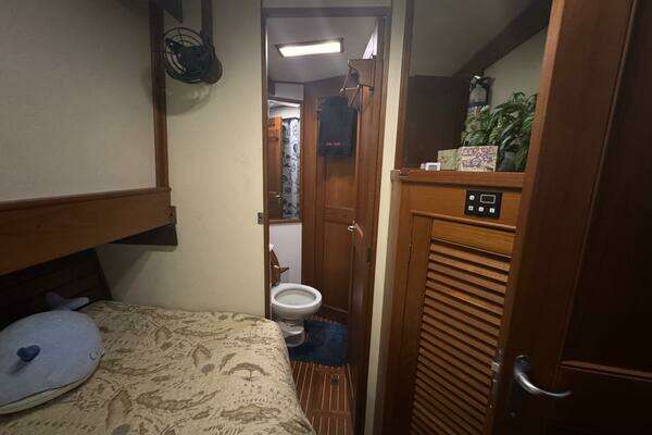 Grand Banks 46 Europa Yacht For Sale