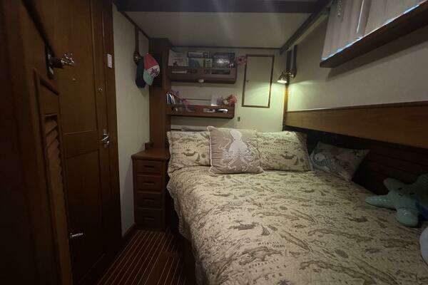 Grand Banks 46 Europa Yacht For Sale