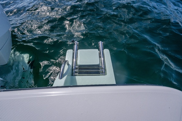 22ft Sea Born Yacht For Sale