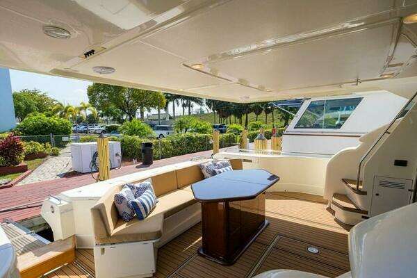 Photo of the 2000 Ferretti Yachts 72 Motoryacht "BELLA"
