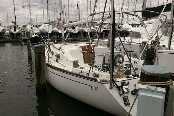 Photo of the 1982 Tartan 33 "Eudemonia"