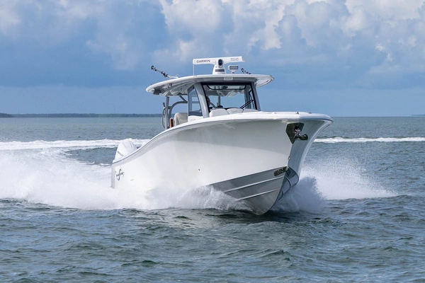 BlackWater 43 Sportfish Yacht For Sale