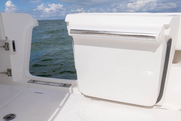 Big B 43ft BlackWater Yacht For Sale
