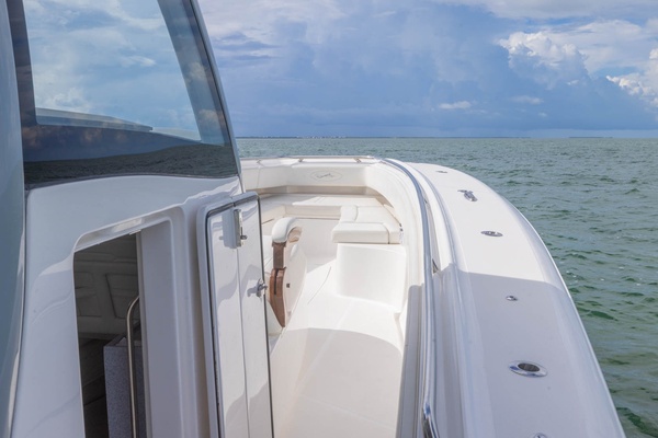 Big B 43ft BlackWater Yacht For Sale