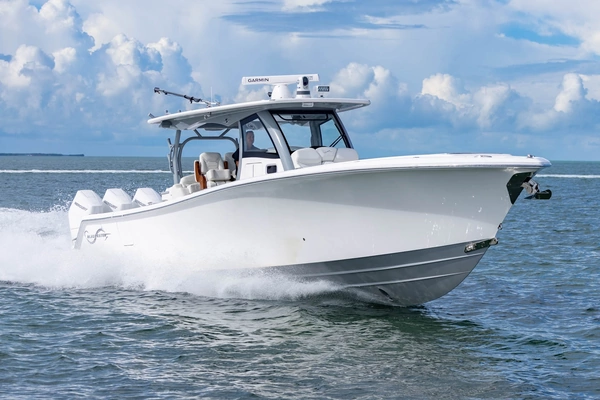 BlackWater 43 Sportfish Yacht For Sale