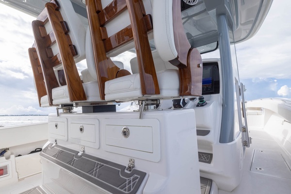 Big B 43ft BlackWater Yacht For Sale
