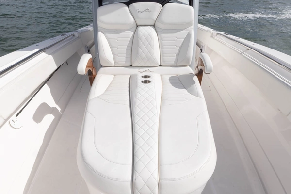 BlackWater 43 Sportfish Yacht For Sale