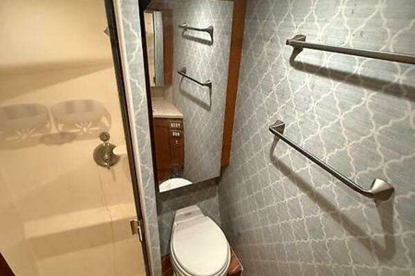 Ocean Yachts 46 Super Sport Yacht For Sale