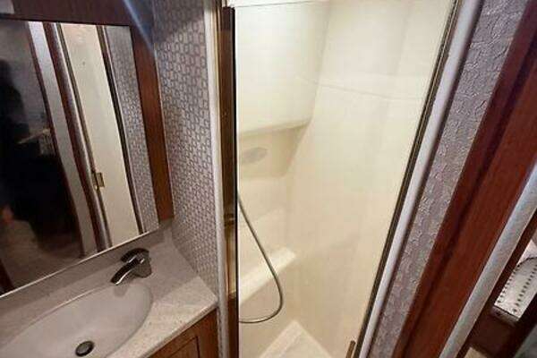 Ocean Yachts 46 Super Sport Yacht For Sale