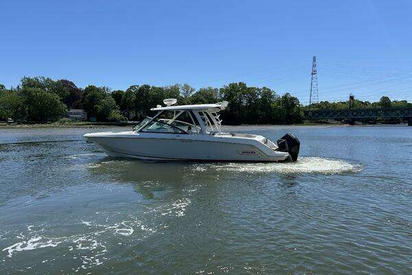 32-ft-Boston Whaler-2021-320 Vantage- Fort Lauderdale Florida United States  yacht for sale