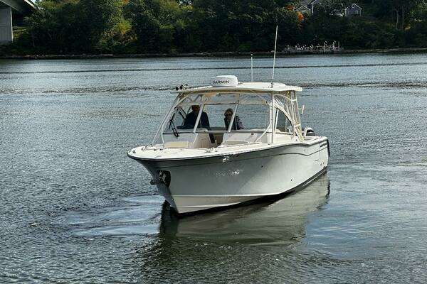 Grady-White Freedom 307 Yacht For Sale