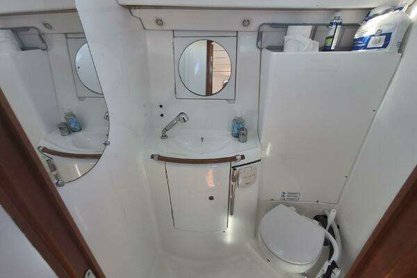 Beneteau 393/403 Yacht For Sale