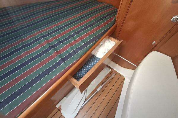 Beneteau 393/403 Yacht For Sale