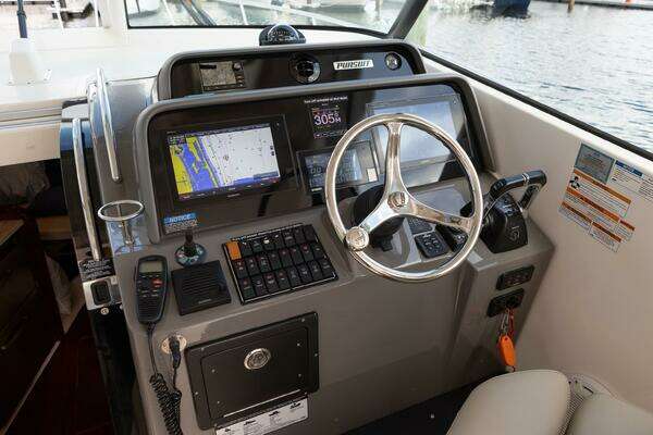 Pursuit OS 385 Yacht For Sale