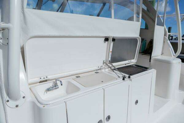 Pursuit OS 385 Yacht For Sale