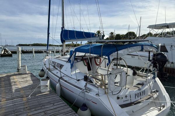 Ponyo 36ft Jeanneau Yacht For Sale