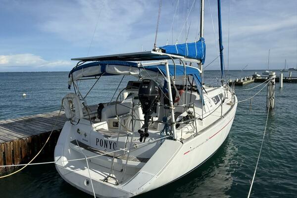 Ponyo 36ft Jeanneau Yacht For Sale
