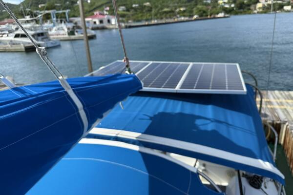 Ponyo 36ft Jeanneau Yacht For Sale