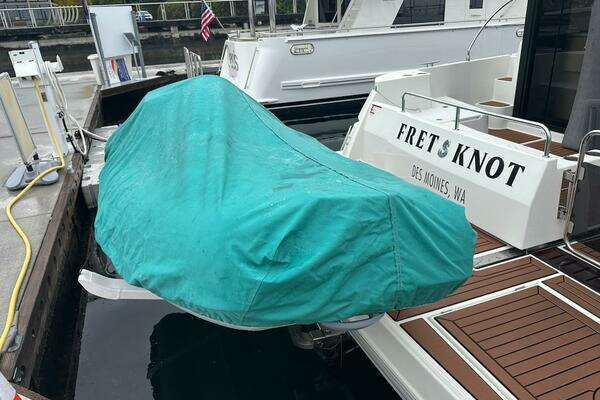 Beneteau Swift Trawler 41 Sedan Yacht For Sale