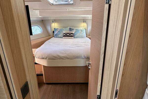 Beneteau Swift Trawler 41 Sedan Yacht For Sale