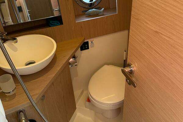 Beneteau Swift Trawler 41 Sedan Yacht For Sale