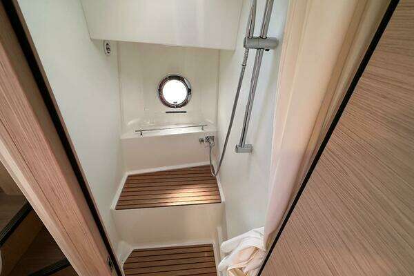 Beneteau Swift Trawler 41 Sedan Yacht For Sale