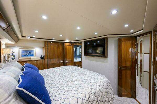 Viking 72 Convertible Yacht For Sale
