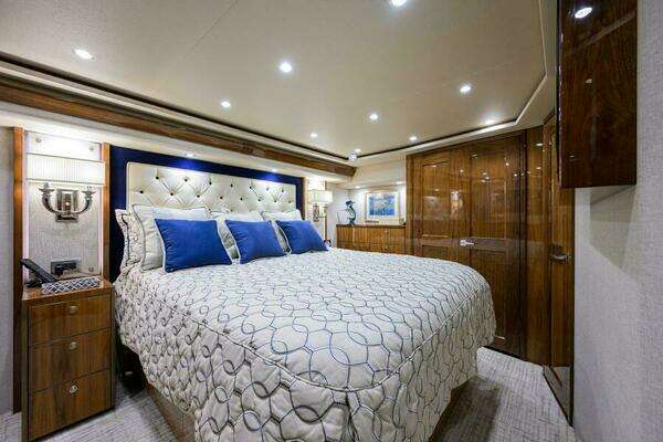 Viking 72 Convertible Yacht For Sale
