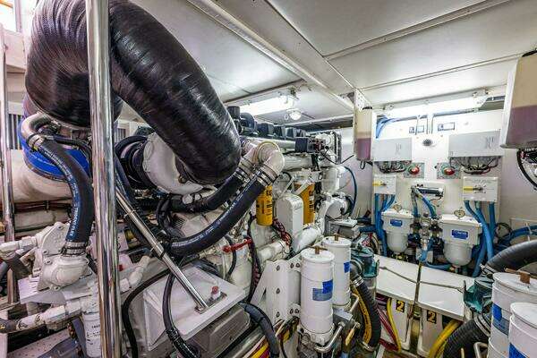 Grand Banks 59 Aleutian Raised Pilothouse Yacht For Sale