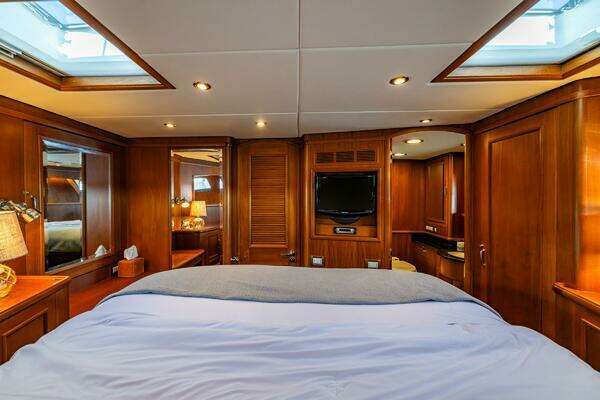 Grand Banks 59 Aleutian Raised Pilothouse Yacht For Sale