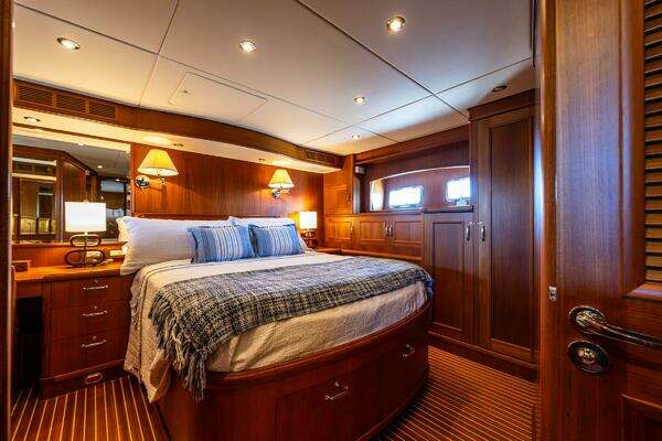 Grand Banks 59 Aleutian Raised Pilothouse Yacht For Sale