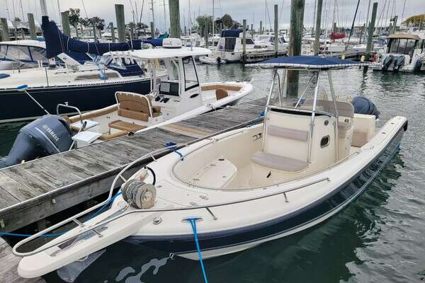 Blue Moon 25ft Pursuit Yacht For Sale