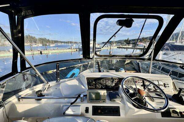 Camargue Yachtfisher Yacht For Sale