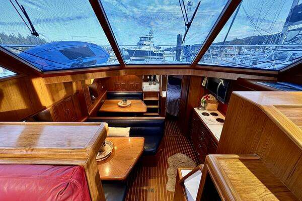 Camargue Yachtfisher Yacht For Sale