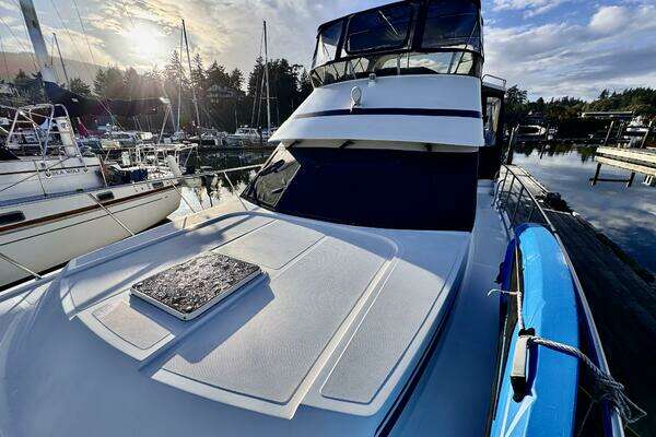 Camargue Yachtfisher Yacht For Sale