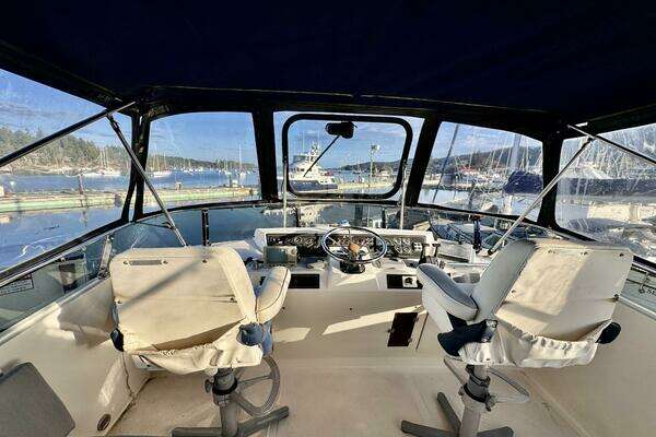 Camargue Yachtfisher Yacht For Sale
