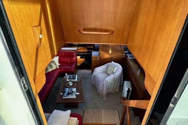 Camargue Yachtfisher Yacht For Sale